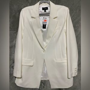 LE CHATEAU TAILORED FIT BLAZER SIZE L